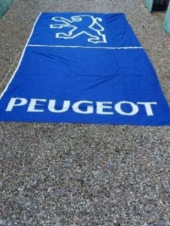 Peugeot flag 